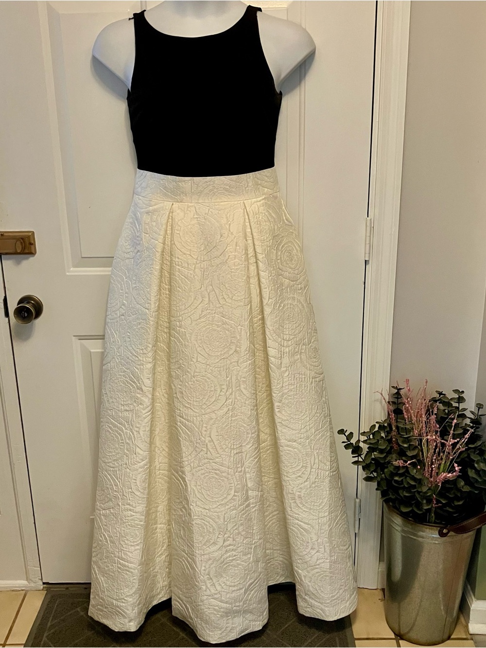Lauren Ralph Lauren Cream Textured Full A-Line Dress Long Gown Women’s Bridal